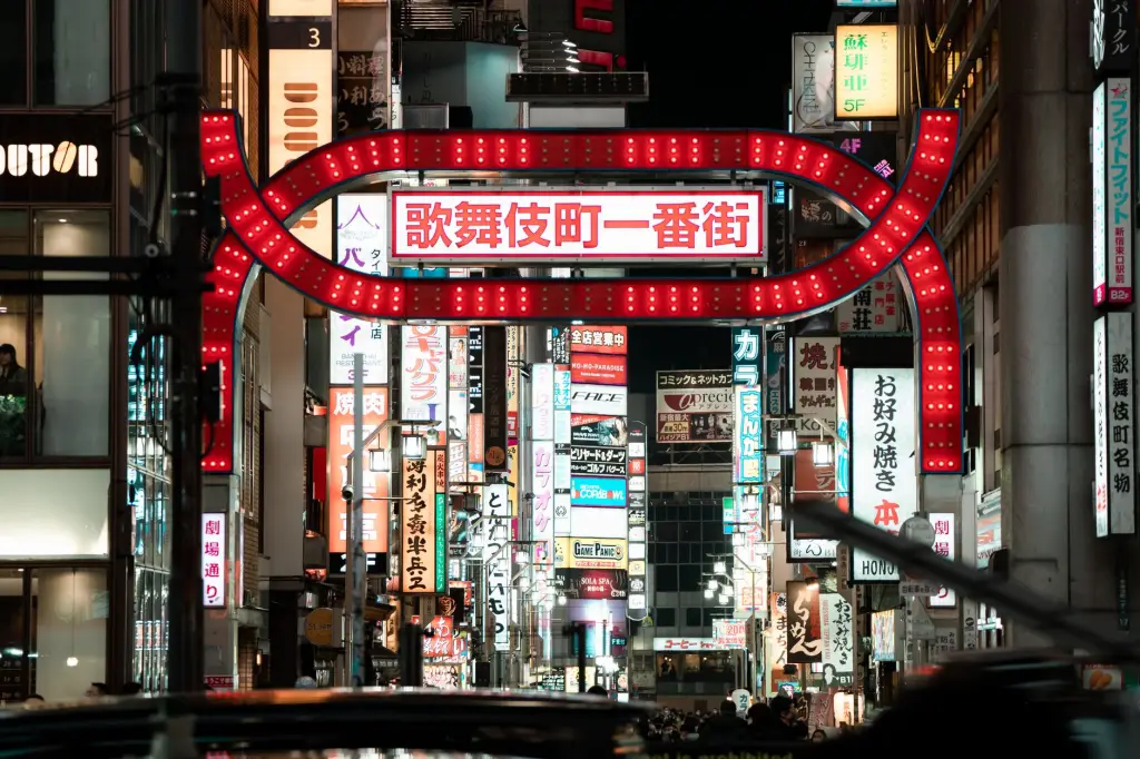 收纳篮与衣架等家居百货的产品分类与选型参考指南