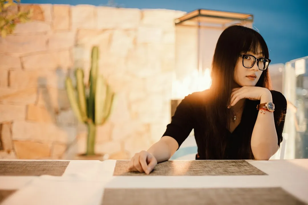 家用衣架选购指南：不同材质与承重性能分析